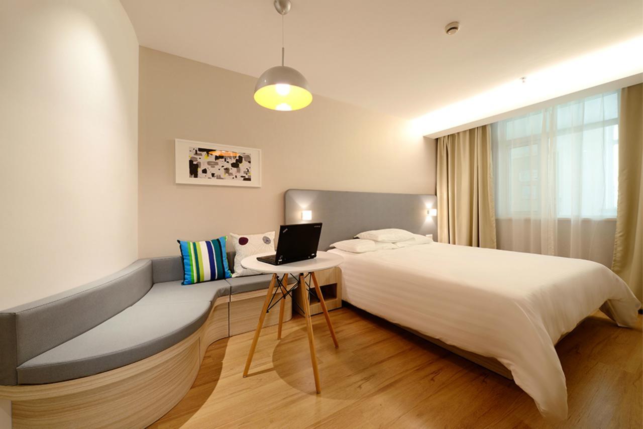 ฮั่นถิง โฮเทล หงเฉียว เนชั่นแนลเอ็กซิบิชั่นเซ็นเตอร์ ถนนจี่ตี้ Hotel เซี่ยงไฮ้ ภายนอก รูปภาพ