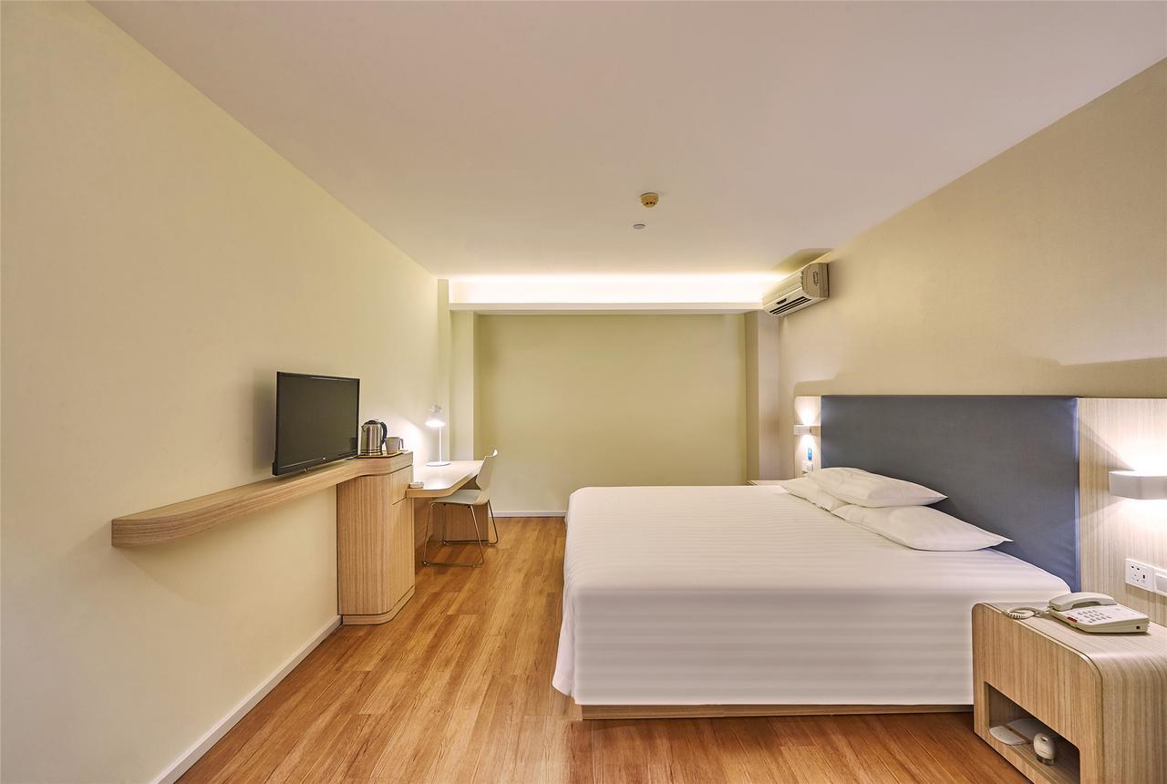 ฮั่นถิง โฮเทล หงเฉียว เนชั่นแนลเอ็กซิบิชั่นเซ็นเตอร์ ถนนจี่ตี้ Hotel เซี่ยงไฮ้ ภายนอก รูปภาพ